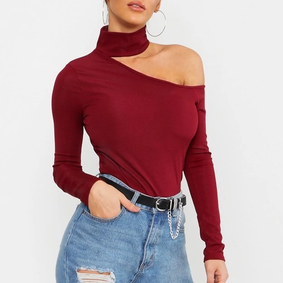 NWT Boohoo rib cut shoulder turtleneck top sz 6 - Picture 1 of 4